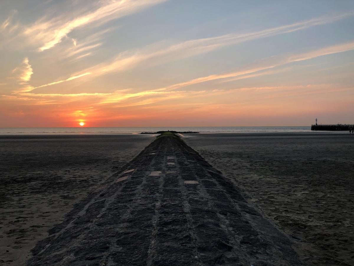 Dune Hotel นิวว์ปอร์ท ภายนอก รูปภาพ
