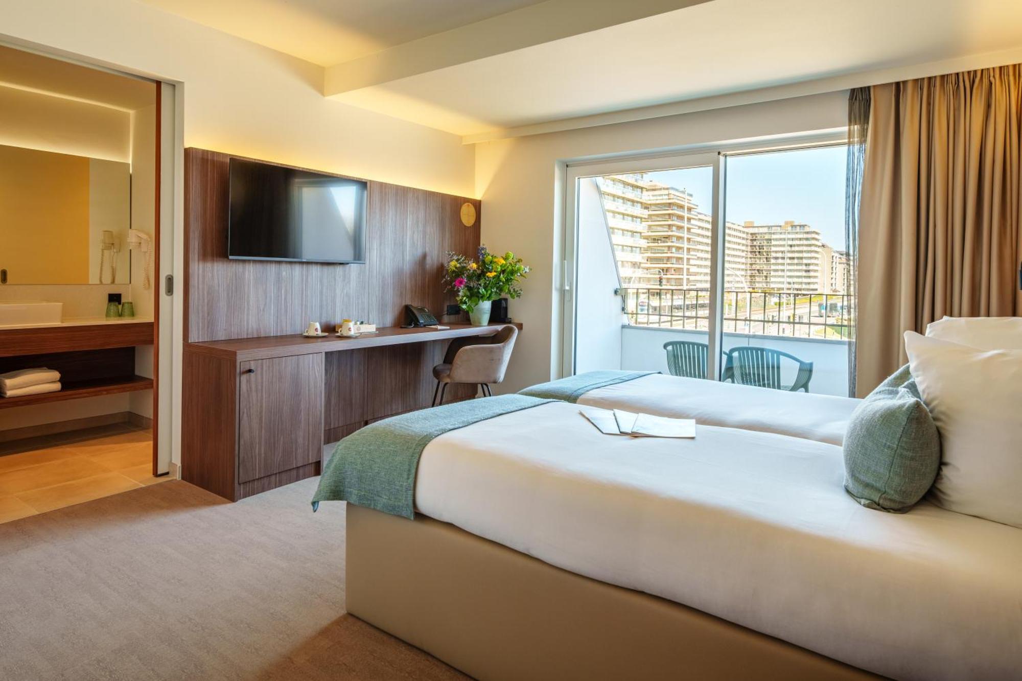 Dune Hotel นิวว์ปอร์ท ภายนอก รูปภาพ